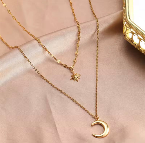 Retro Star Moon Pendant Necklace 18K Gold