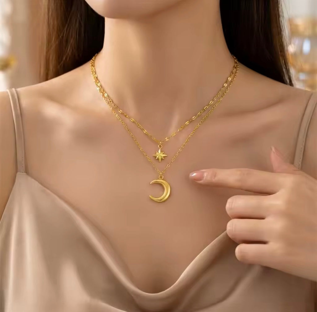 Retro Star Moon Pendant Necklace 18K Gold